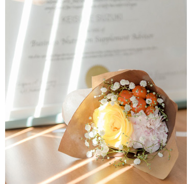 1. ご予約：空き状況を確認の上、ご希望のコースや時間をお選びください。